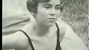 نموذج مفلس لطيف المظهر Artemisia Love يركب على قضيب احلى فيلم سكسي طويل جدًا