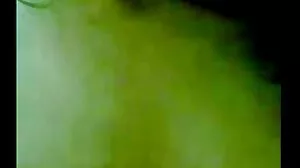نموذج الحسية مع الثدي الصغيرة Crystal اريد احلى مقاطع سكسي Young يحب الجنس الجيد والساخن